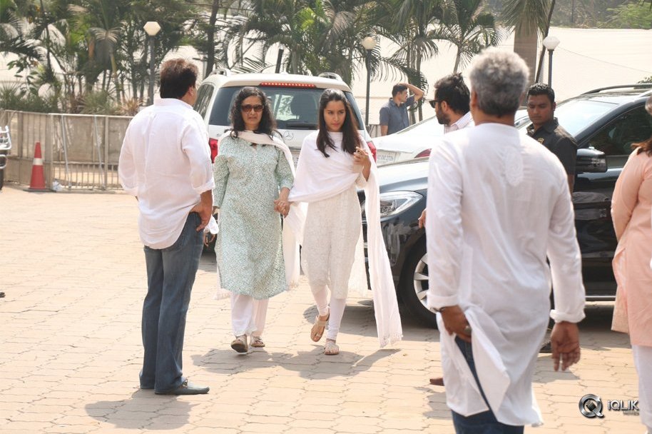 Celebs-Condolence-To-Sridevi-At-Mumbai